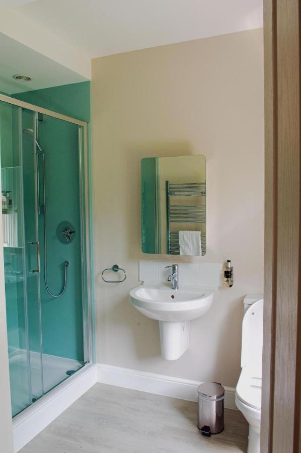 Claridge House Bed & Breakfast Lingfield Room photo